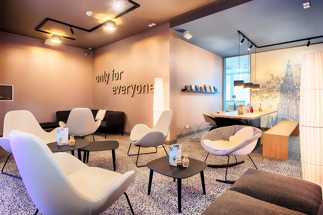 B&B Hotel Ulm, Everyones Bar. Foto: © B&B HOTELS