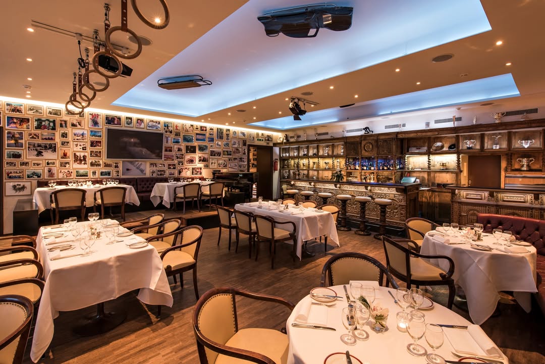Kulm Hotel, Sunny Bar von Tom Booton