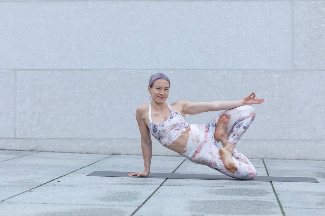 Anastasia Shevchenko. Berlin: Fotograf: Elad Itzkin Yoga