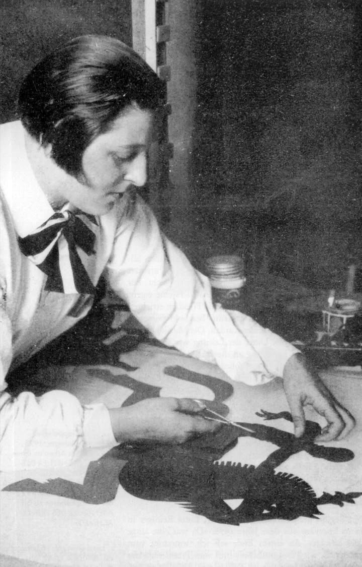 Lotte Reiniger bei der Arbeit an ihrem Film „Prinz Achmed“. Bild: Stadtmuseum Tübingen